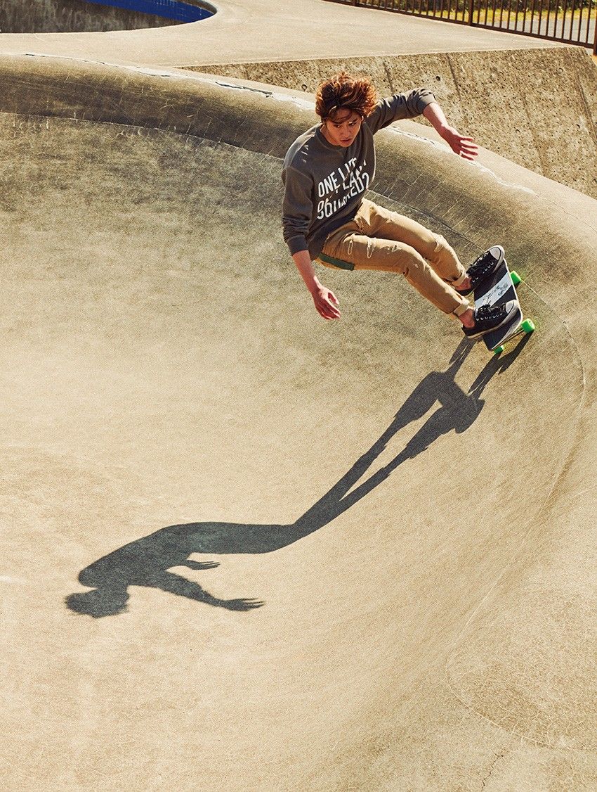 サーファー平原颯馬は「ディースクエアード」の環境に配慮した服を着て、何を感じたのか - 2枚目の画像