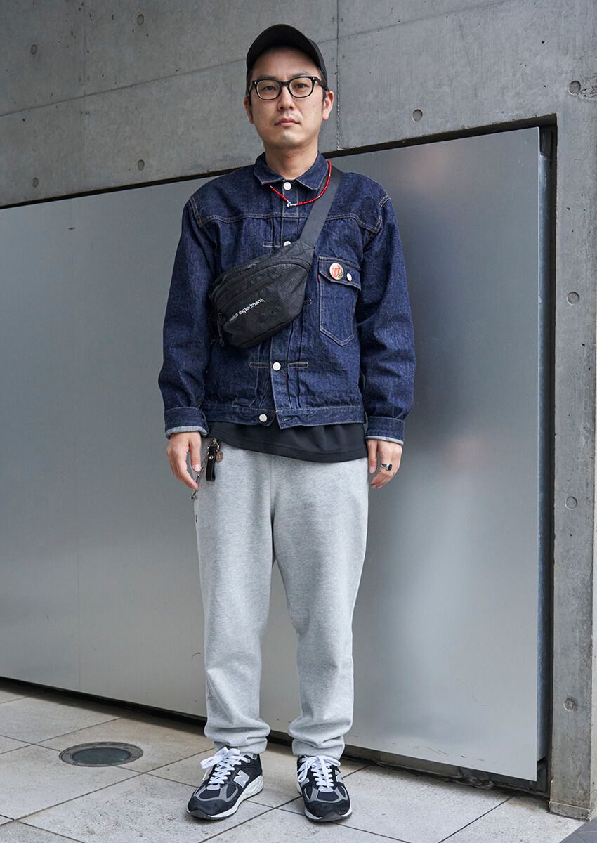 気温17〜20℃の春コーデ。Tシャツに羽織るアウター選び、大人に向けた8個の正解 - 3枚目の画像