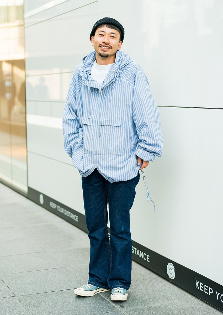 気温17〜20℃の春コーデ。Tシャツに羽織るアウター選び、大人に向けた8個の正解 - 1枚目の画像