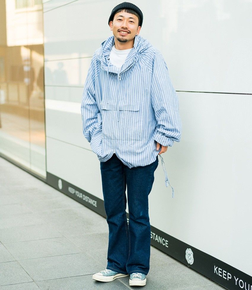 “シャツ一枚で格好いい大人”は何が違う？ スナップから導く、5つの着こなしのヒント - 5枚目の画像