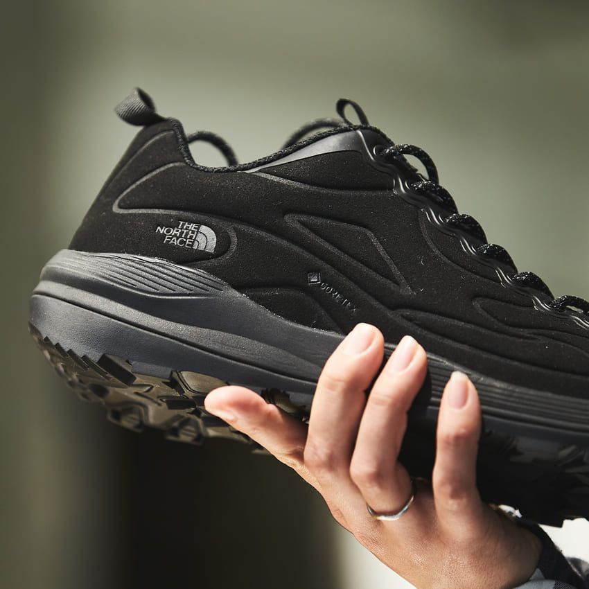 「ザ・ノース・フェイス」の最新4選。街も山も梅雨もOKなアイテムで私物をアプデせよ！ - 1枚目の画像