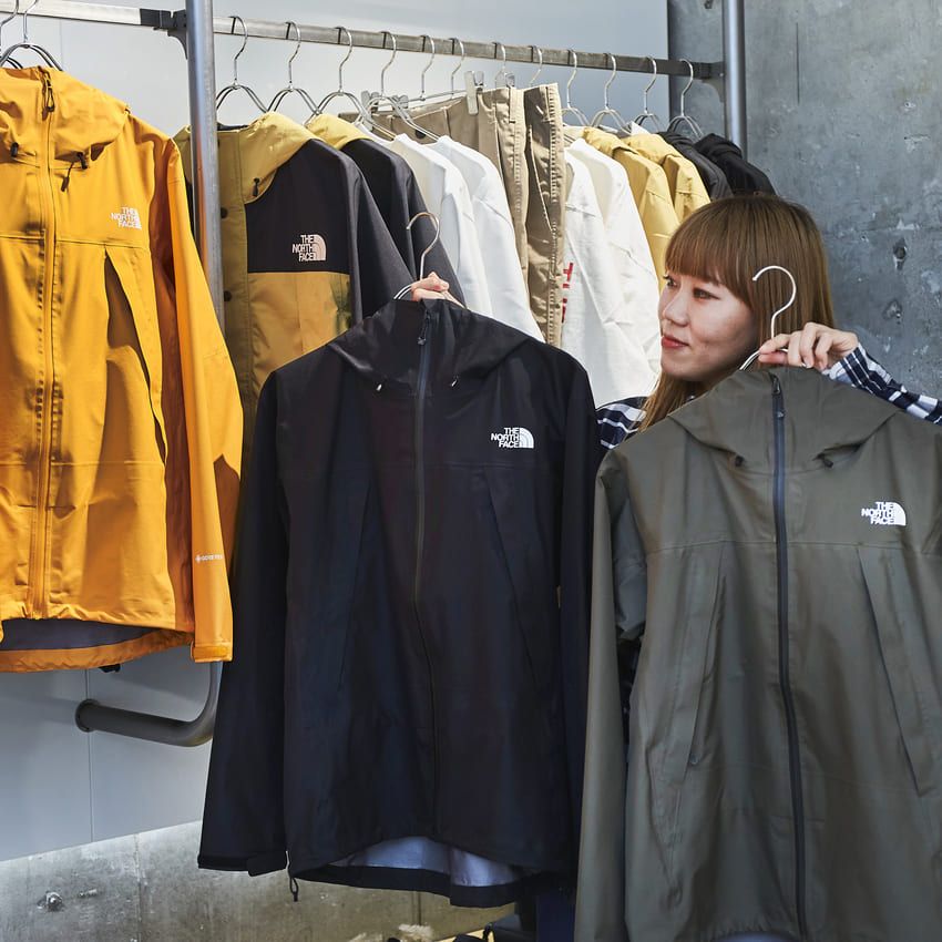 「ザ・ノース・フェイス」の最新4選。街も山も梅雨もOKなアイテムで私物をアプデせよ！ - 28枚目の画像