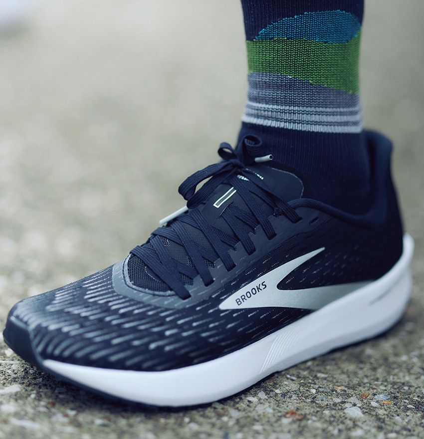 ストレッチギア、プロテイン、スントの時計。ランニングライフを充実させる7つの時間と必需品 - 2枚目の画像