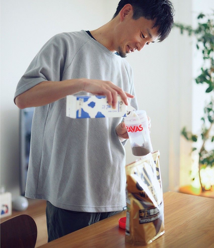 ストレッチギア、プロテイン、スントの時計。ランニングライフを充実させる7つの時間と必需品 - 4枚目の画像