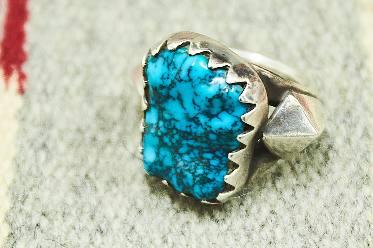 コレで少なくとも300〜400万円です。価格高騰必至な「ターコイズ」の投資術