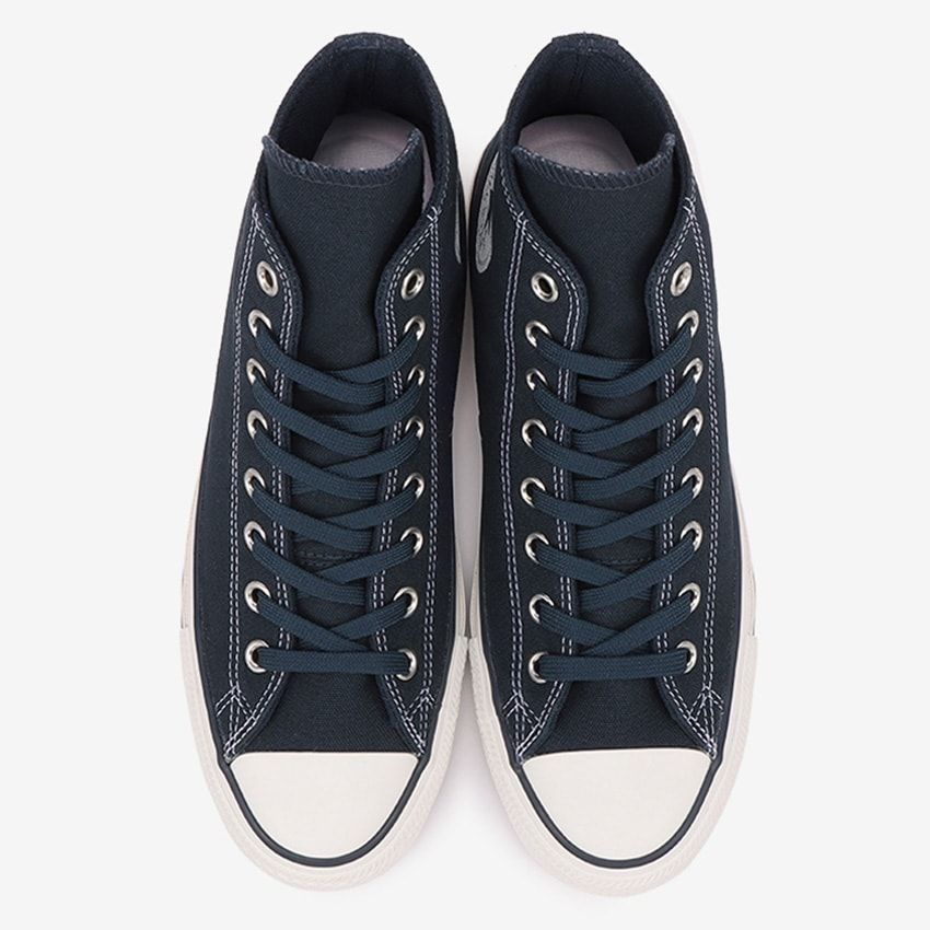 ほぼオールネイビーのコンバース。大定番に意外となかった秀逸アレンジにハズレなし - 9枚目の画像