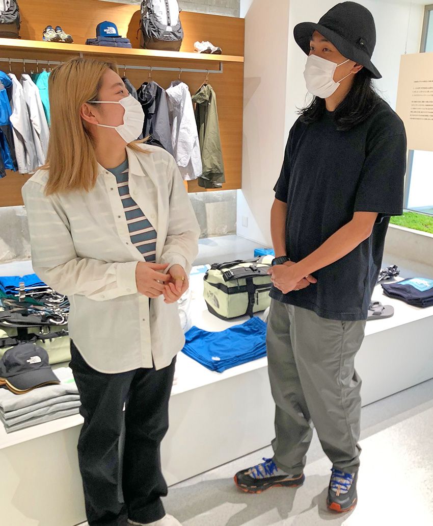 「ザ・ノース・フェイス オルター」の看板娘が、キャンプでレモンサワーを延々と飲んでいた - 15枚目の画像