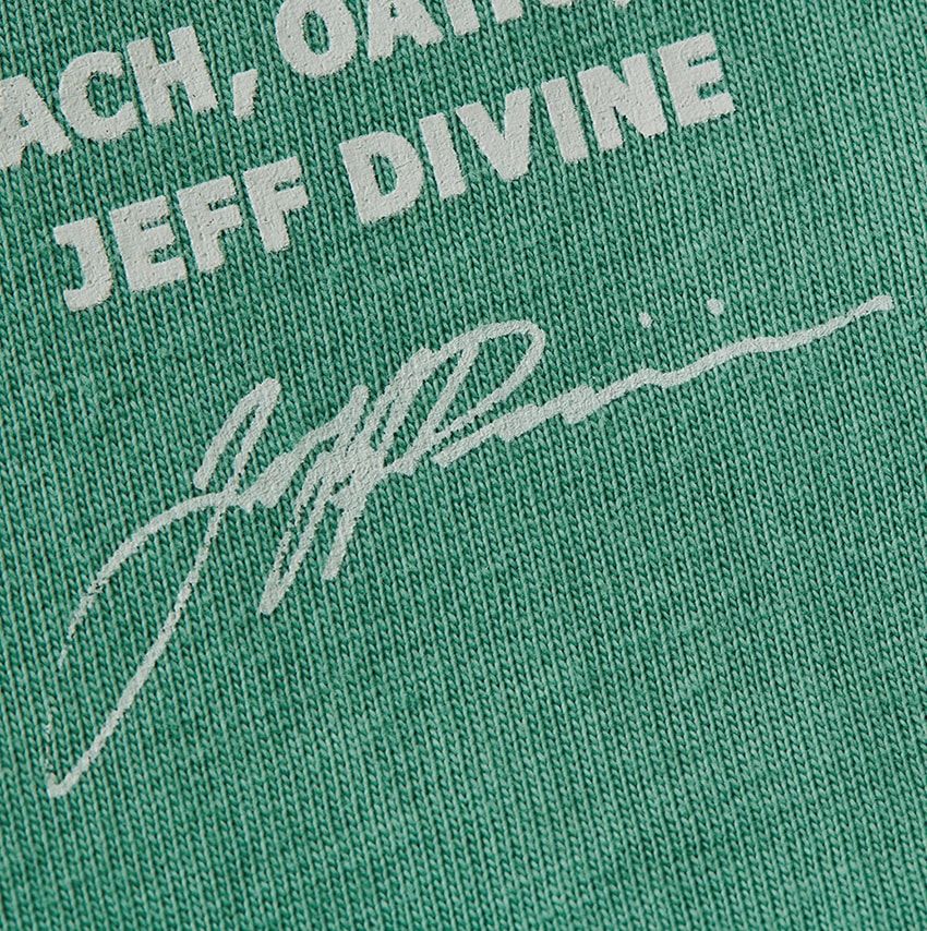 GAP、ロエベ、シーグリーンで見つけた、サーフ＆ビーチのフォトTシャツ3選 - 6枚目の画像