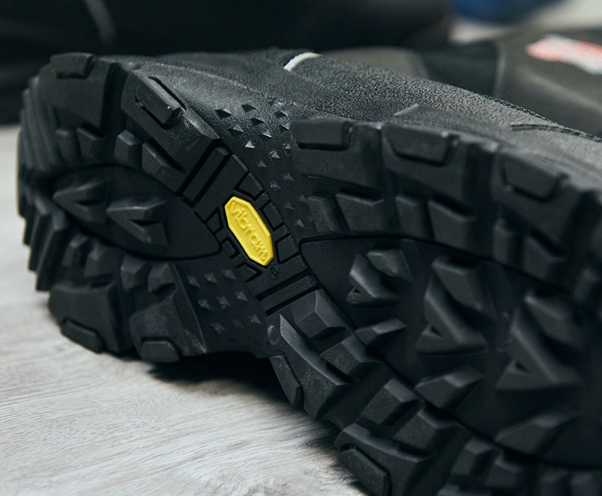 パリコレでカニエが履いていた「レッドウィング」見参！恐らく日本で1足のモデルの真相 - 5枚目の画像