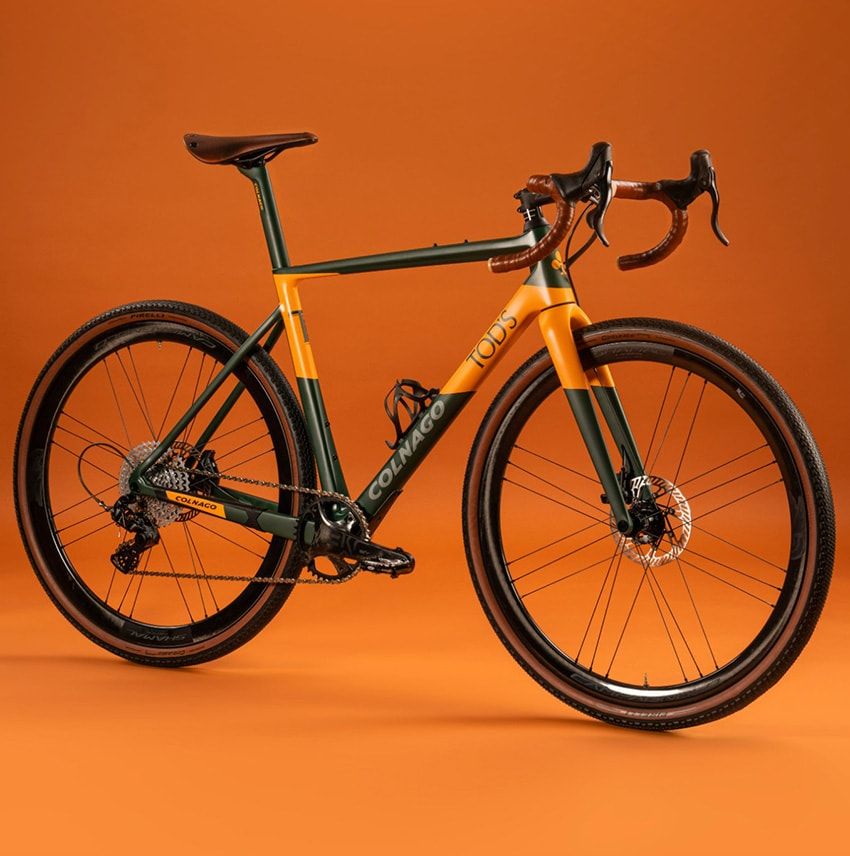 トッズがコルナゴに別注！ イタリア生まれの230万円の超高級ロードバイク、何がスゴい？ - 4枚目の画像