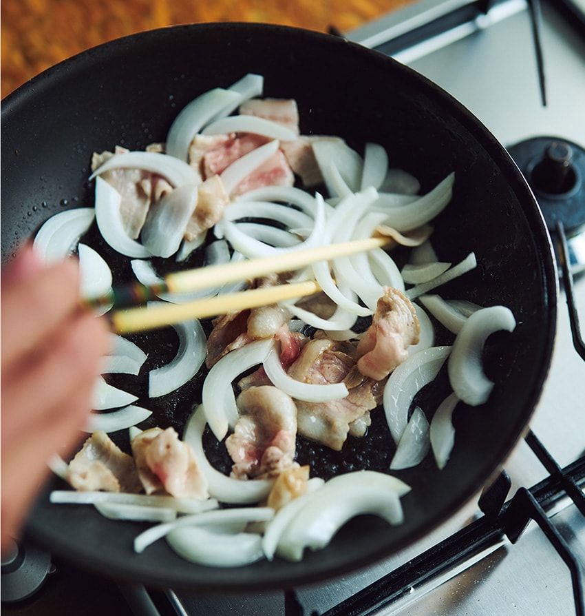 三浦理志さんの「そうめんちゃんぷるー」レシピ。ピリッとしびれる“花椒”が効くっ！ - 1枚目の画像