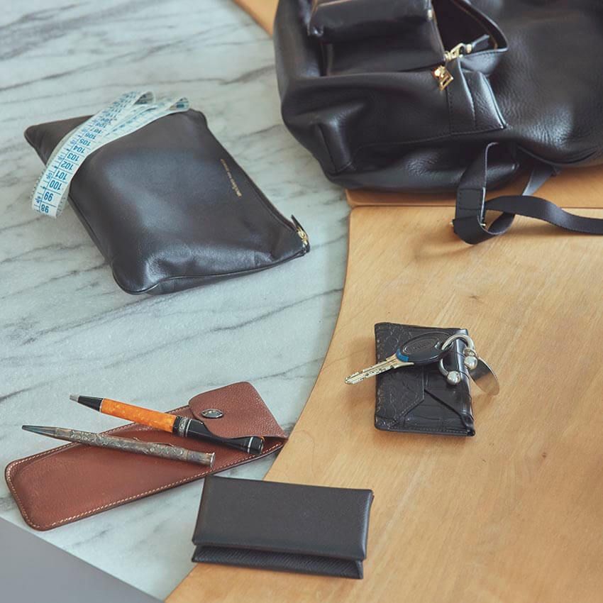 ビームスF・西口修平の仕事バッグとその中身「小物はギャルソンのポーチに入れてます」 - 21枚目の画像