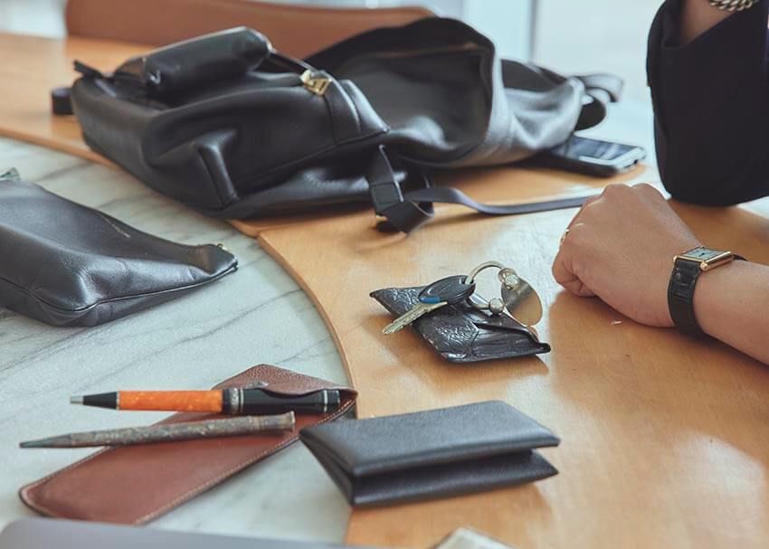 ビームスF・西口修平の仕事バッグとその中身「小物はギャルソンのポーチに入れてます」 - 30枚目の画像