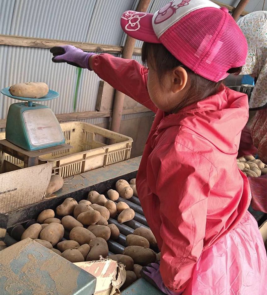 人気のキャンプ系YouTuberは、広告・芸能事業を展開する「For you」で働く看板娘だった - 5枚目の画像