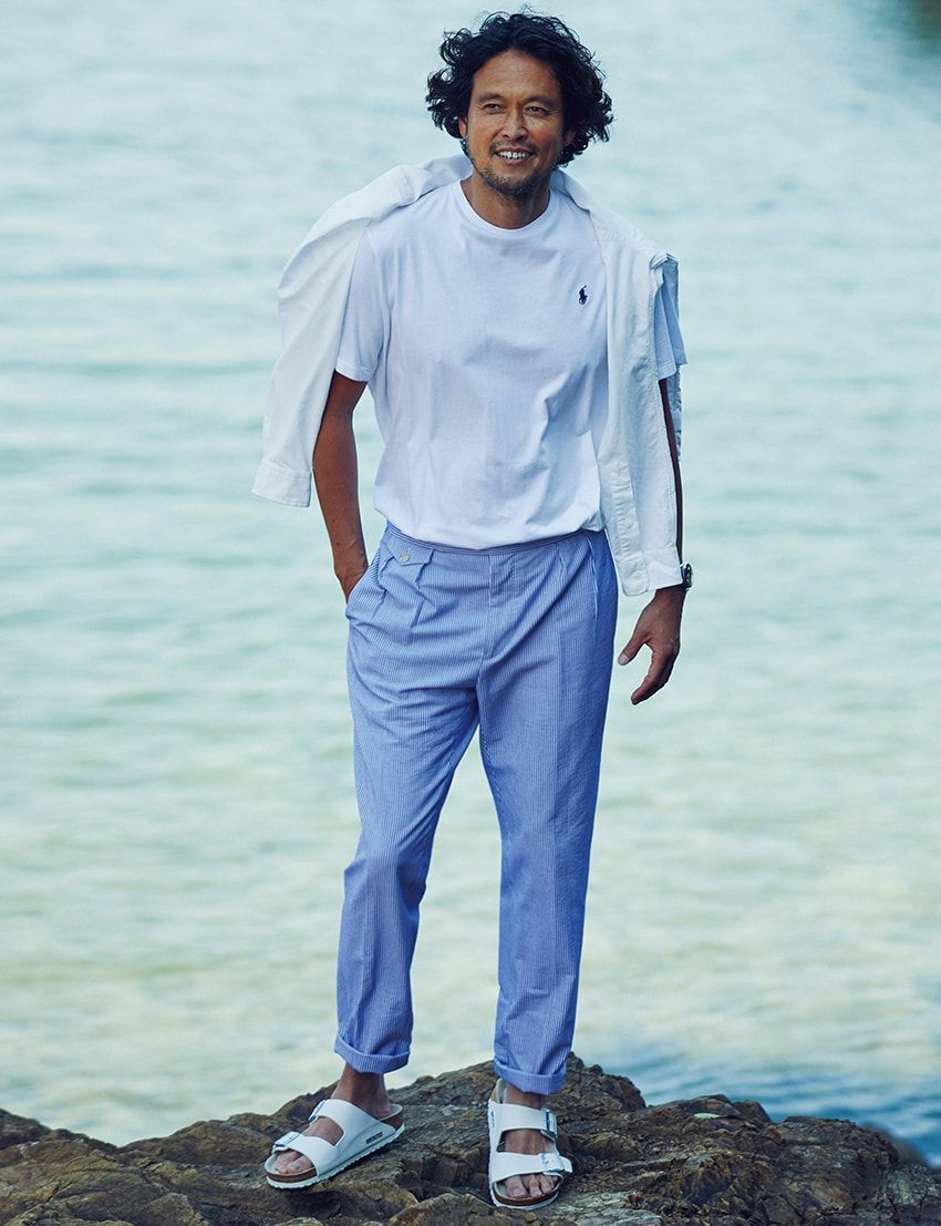 大人の夏スタイルに欠かせない「ポロ ラルフ ローレン」のシアサッカーパンツ着こなし術 - 2枚目の画像
