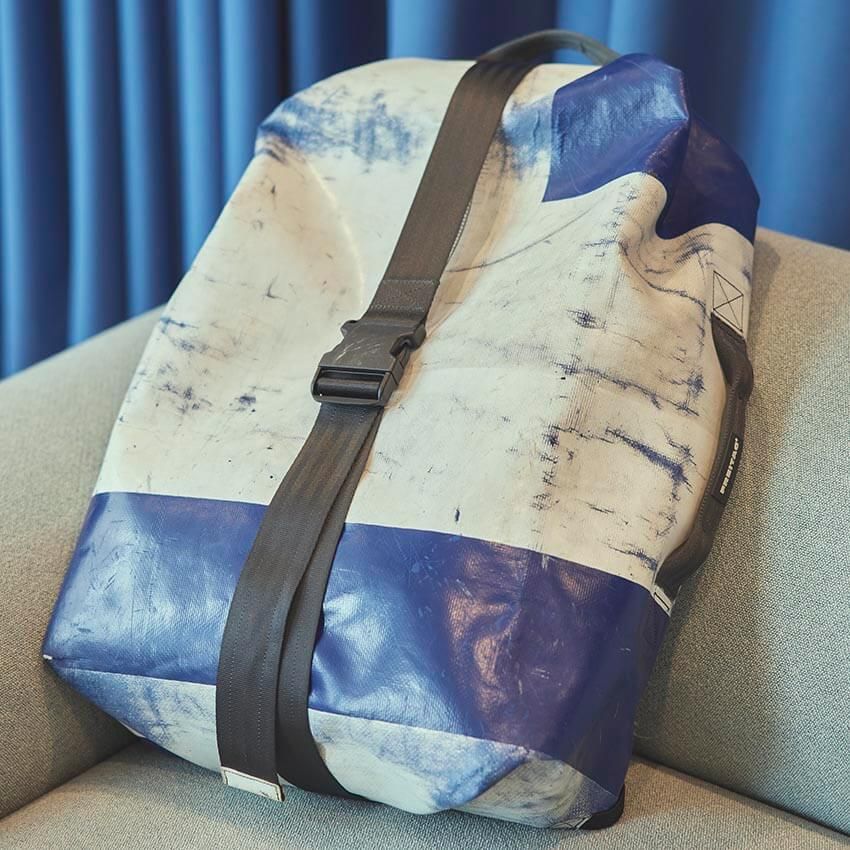 「On」日本支社代表の仕事バッグの中身が、“フライターグ”で統一されていた理由 - 2枚目の画像