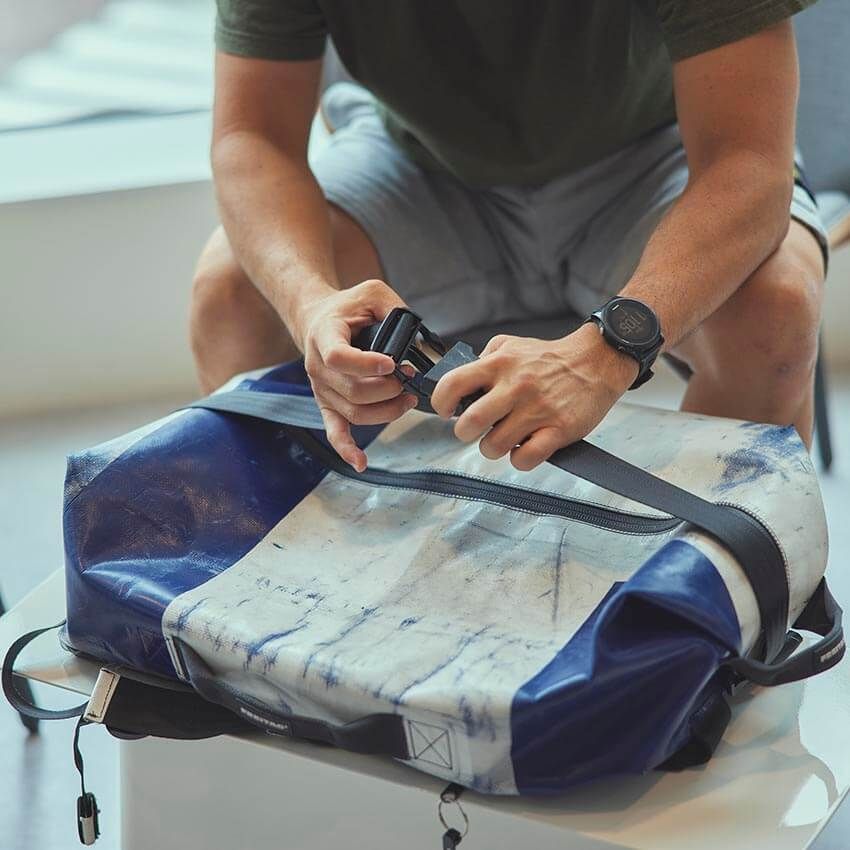 「On」日本支社代表の仕事バッグの中身が、“フライターグ”で統一されていた理由 - 7枚目の画像