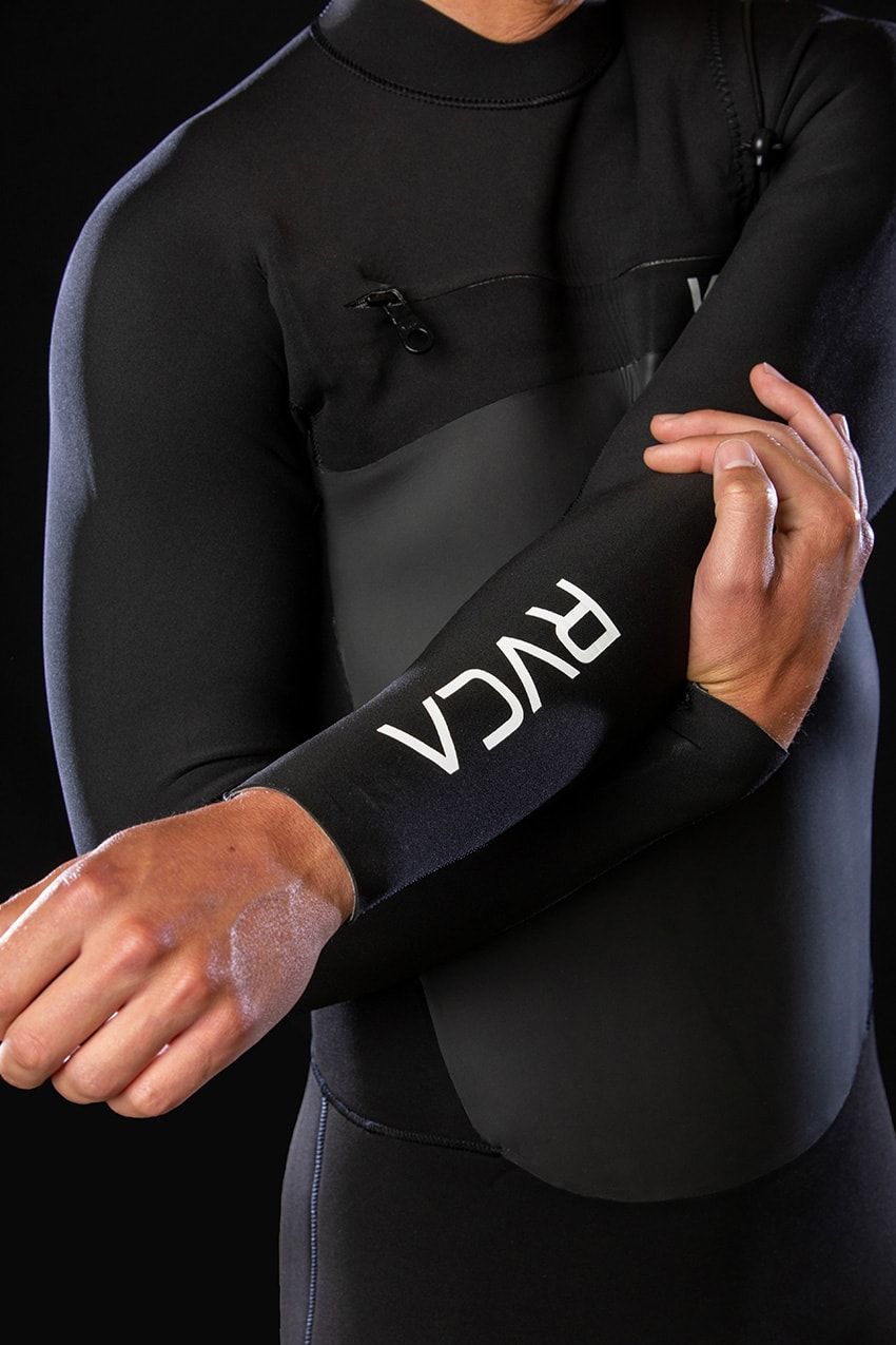 RVCAのウエットスーツ登場！ 本日購入でイベント“生刷会”参加券ゲットのチャンス - 12枚目の画像