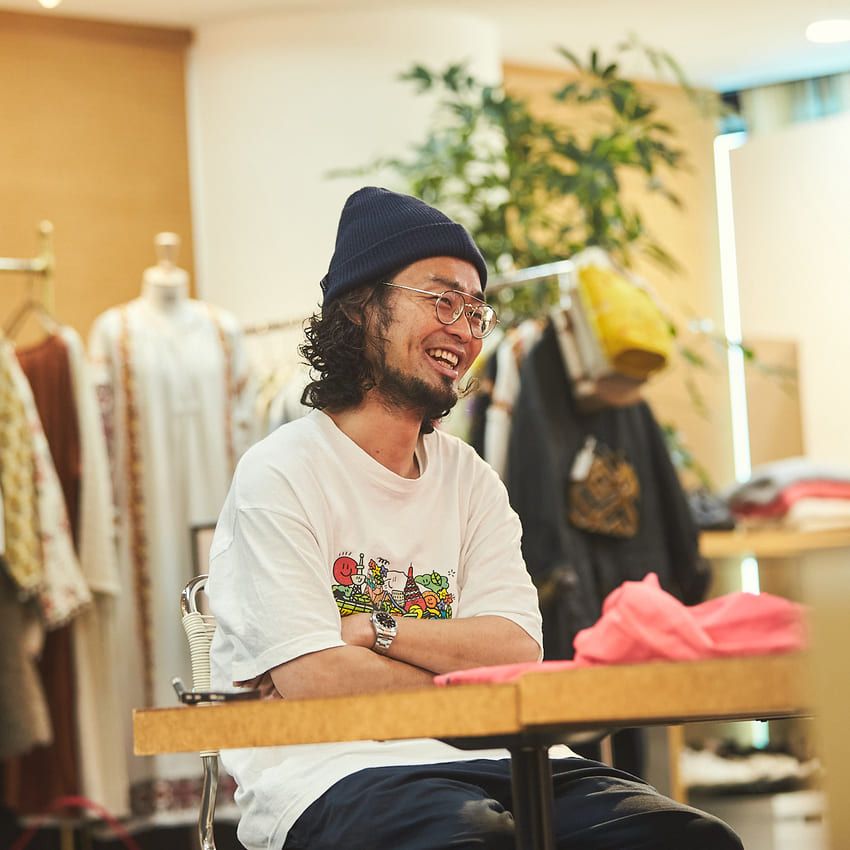 初秋に欲しい！ プロが着こなす「パタゴニア」のヴィンテージ軽アウター3選 - 2枚目の画像