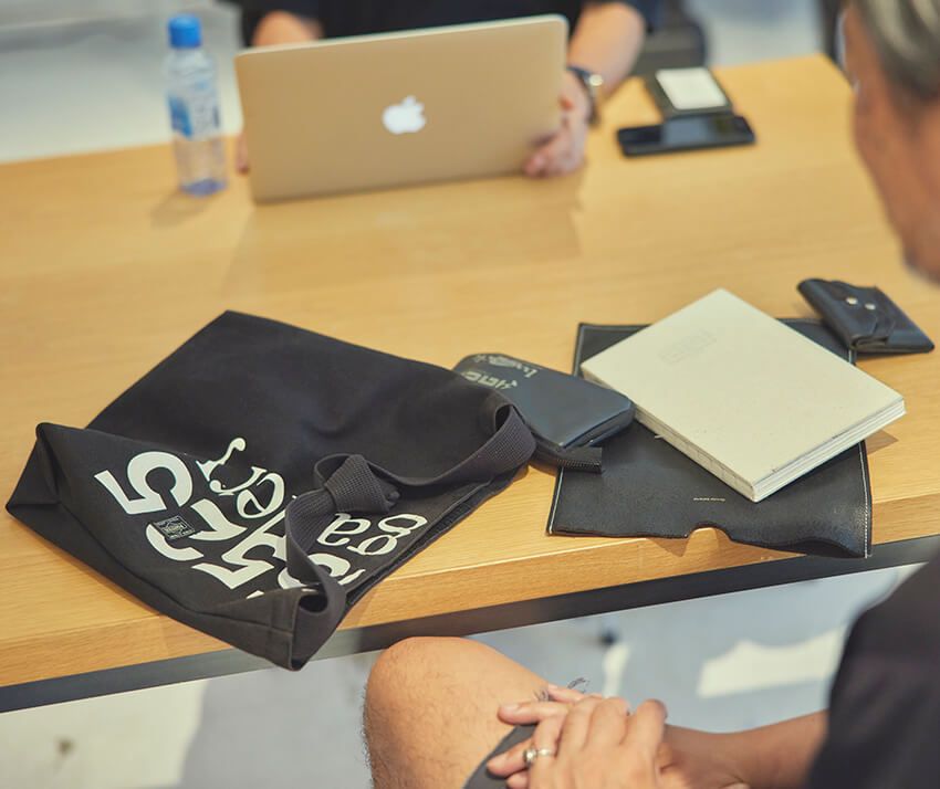 「40歳過ぎてモノを持たなくなった」エストネーション・ディレクターの仕事バッグとその中身 - 20枚目の画像