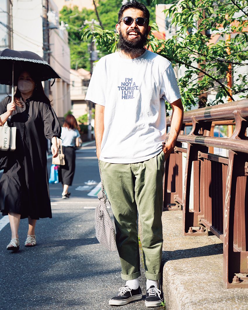 Tシャツ一枚に個性が滲むコーデ術。グラフィック派も無地派も参考になる7人をスナップ - 7枚目の画像