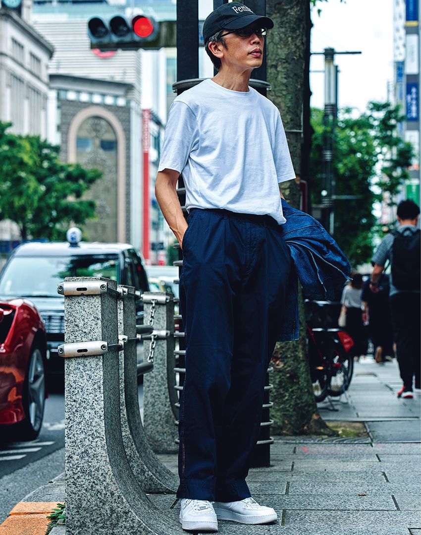 Tシャツ一枚に個性が滲むコーデ術。グラフィック派も無地派も参考になる7人をスナップ - 4枚目の画像