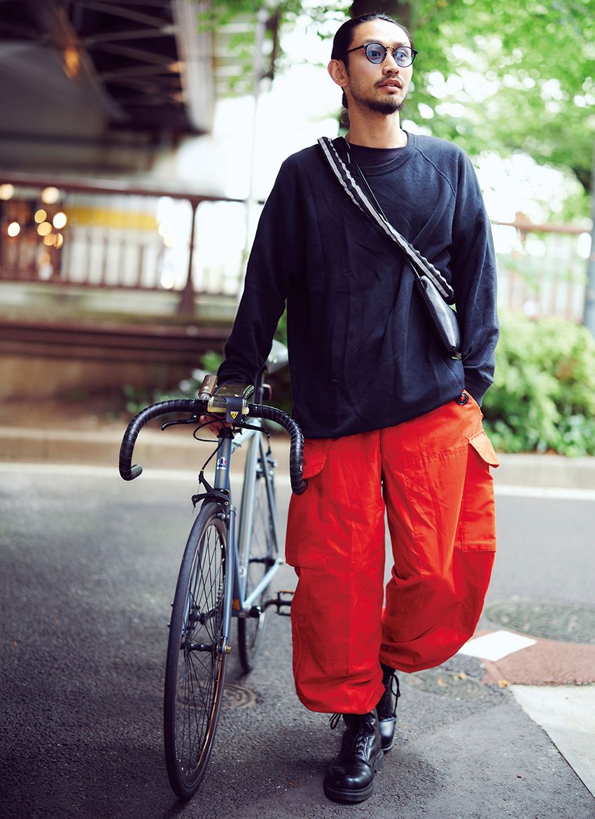 “軍パン”の着こなし方は無限大！ 街角で見つけた王道、エレガント、スポーティ系な洒落者たち - 9枚目の画像