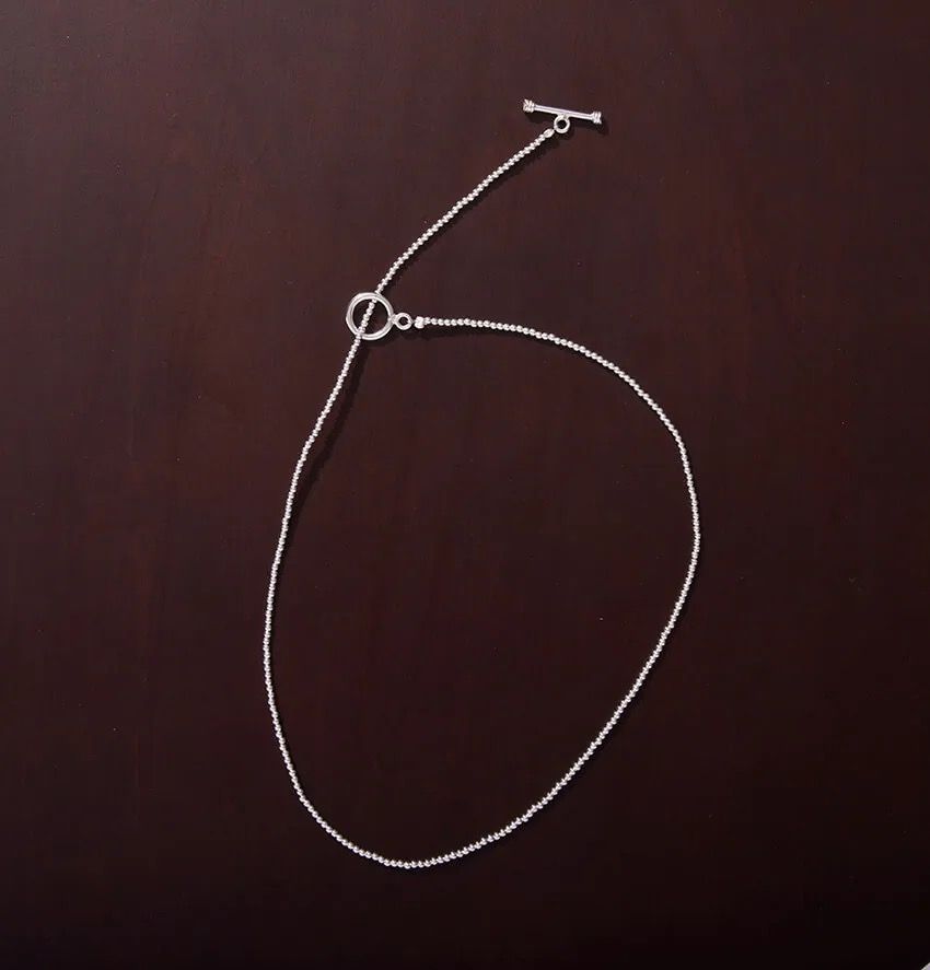 サングラス、サンダル、アクセサリー……プロの私物から導く“夏小物”の最適解 - 10枚目の画像