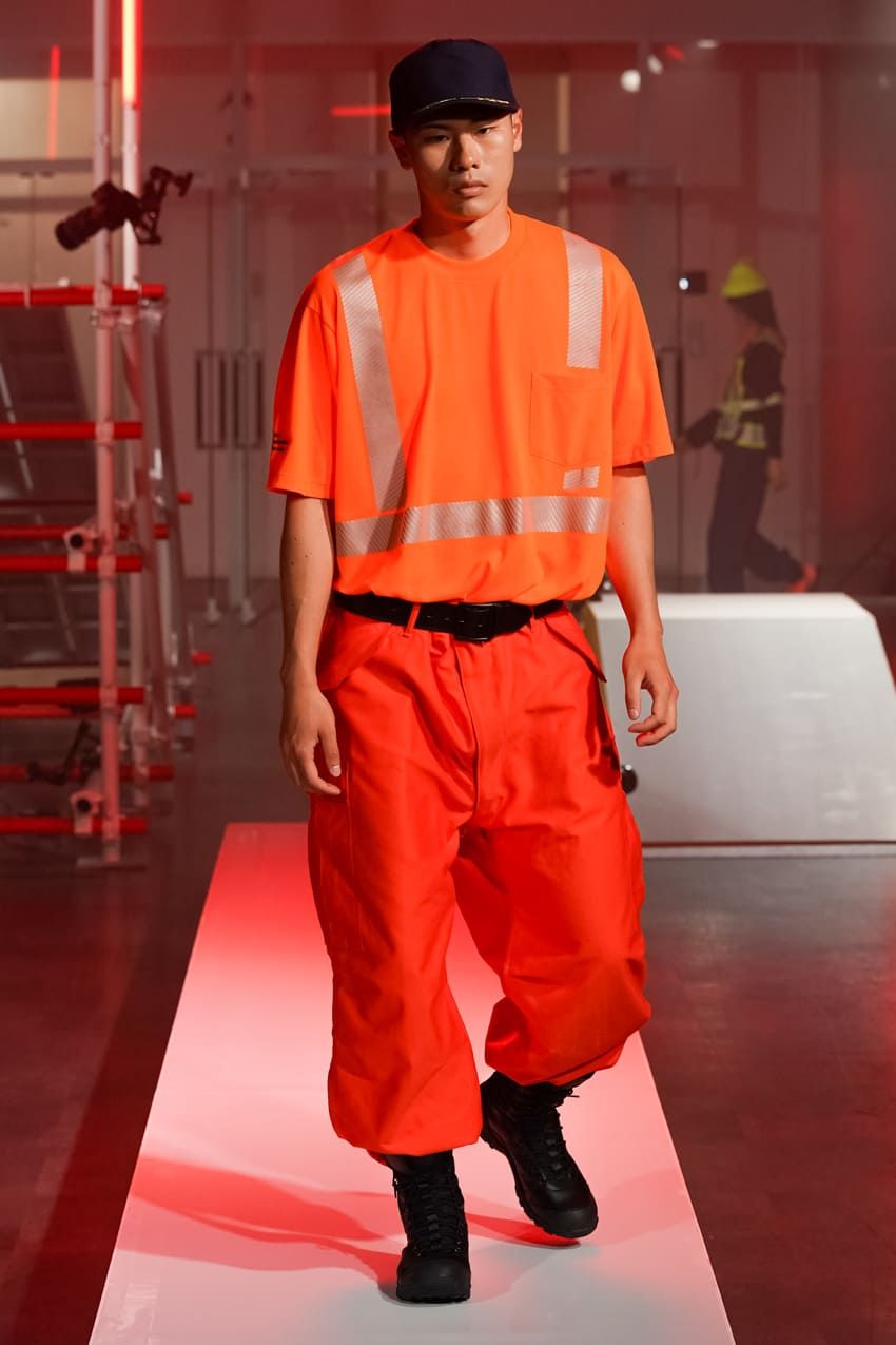 滝藤賢一が履いた“本物”のワークシューズ。「アシックス」が意外なファッションショーを開催 - 10枚目の画像