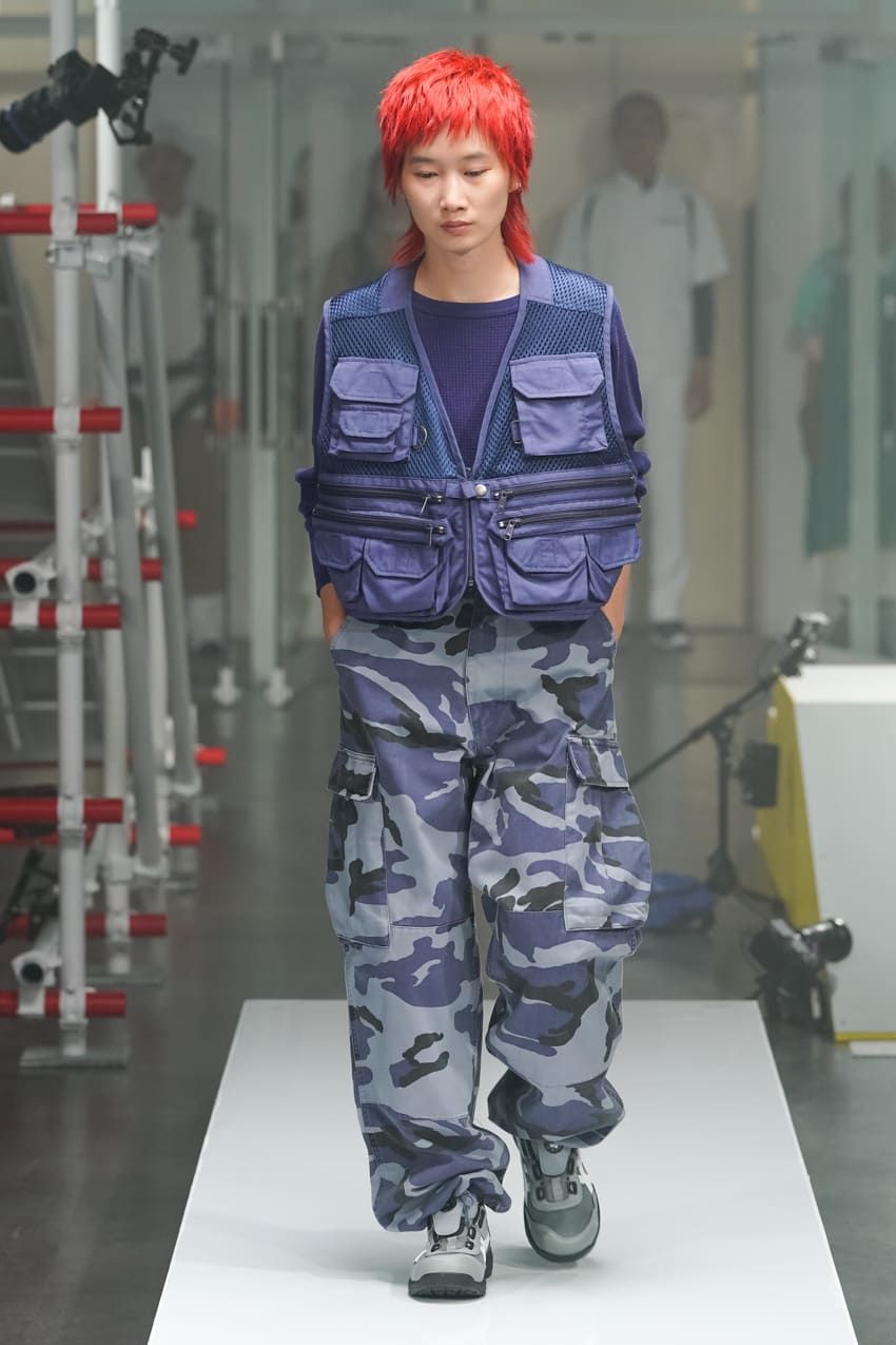 滝藤賢一が履いた“本物”のワークシューズ。「アシックス」が意外なファッションショーを開催 - 31枚目の画像