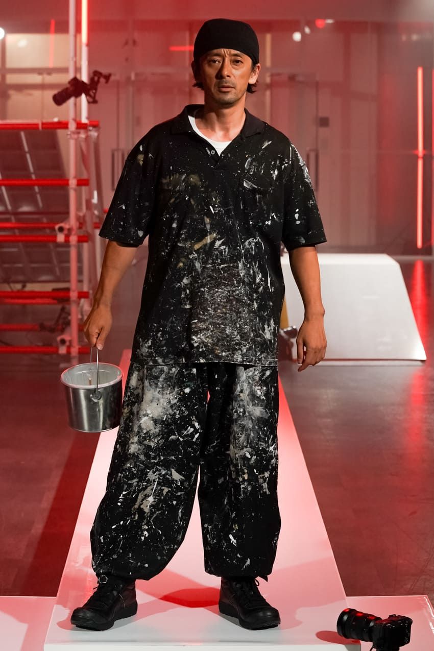 滝藤賢一が履いた“本物”のワークシューズ。「アシックス」が意外なファッションショーを開催 - 6枚目の画像