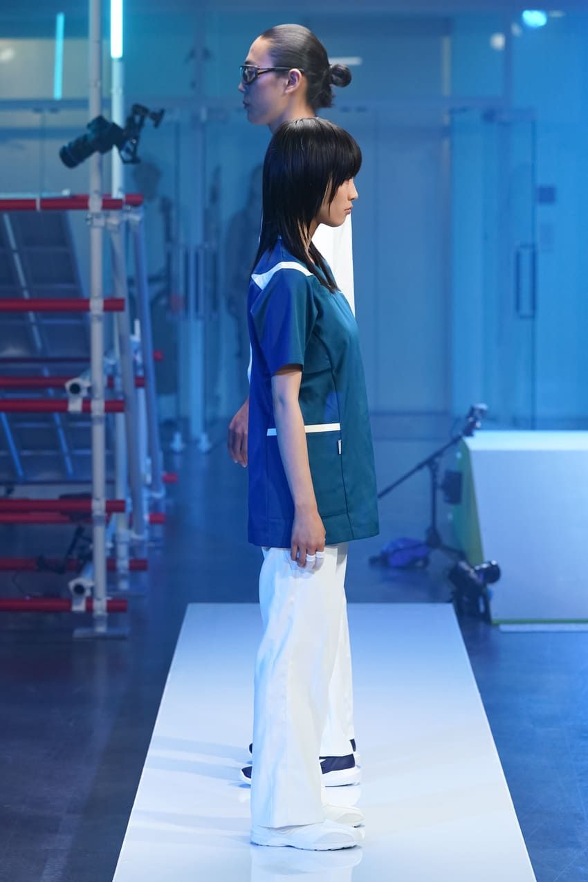 滝藤賢一が履いた“本物”のワークシューズ。「アシックス」が意外なファッションショーを開催 - 26枚目の画像