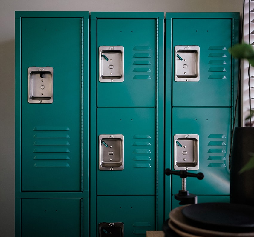 アメリカン家具好きに「ASI」社のスチールロッカーのススメ。PFSが