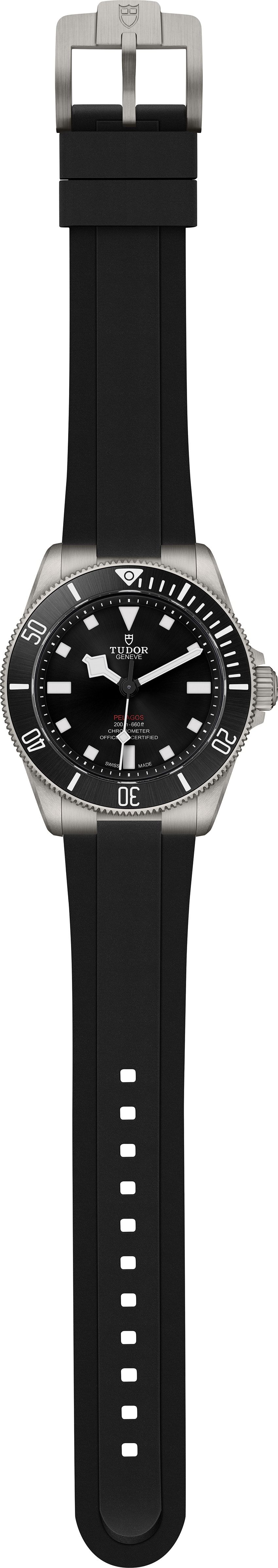 チューダー「ペラゴス」に39mm径が登場。ダイバーズ時計の狙うべき新候補としてチェック - 6枚目の画像