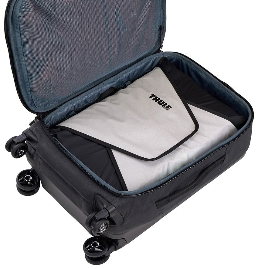 【服好き注目】12枚もシャツが入る「THULE」の収納力抜群なガーメントケース - 3枚目の画像