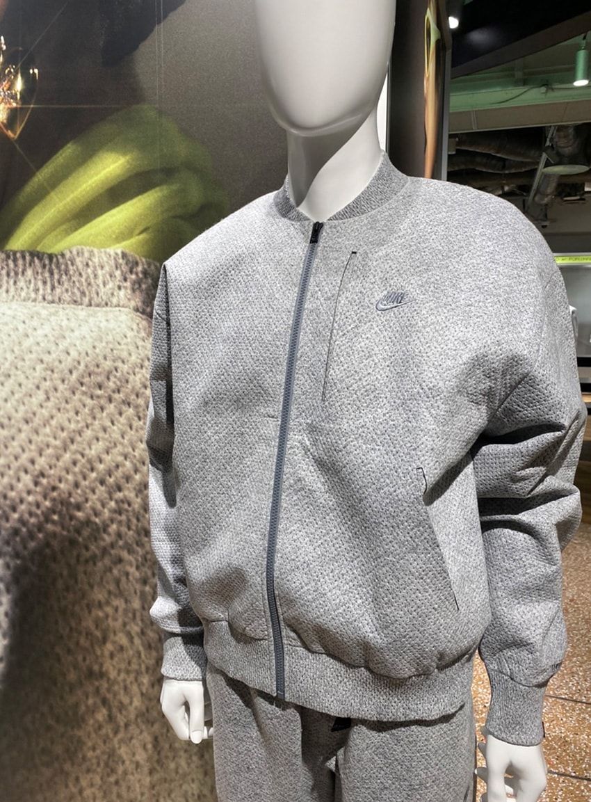 開発5年「ナイキ フォワード」の革新性。織りも編みもしない生地で生まれる新しいナイキ - 1枚目の画像