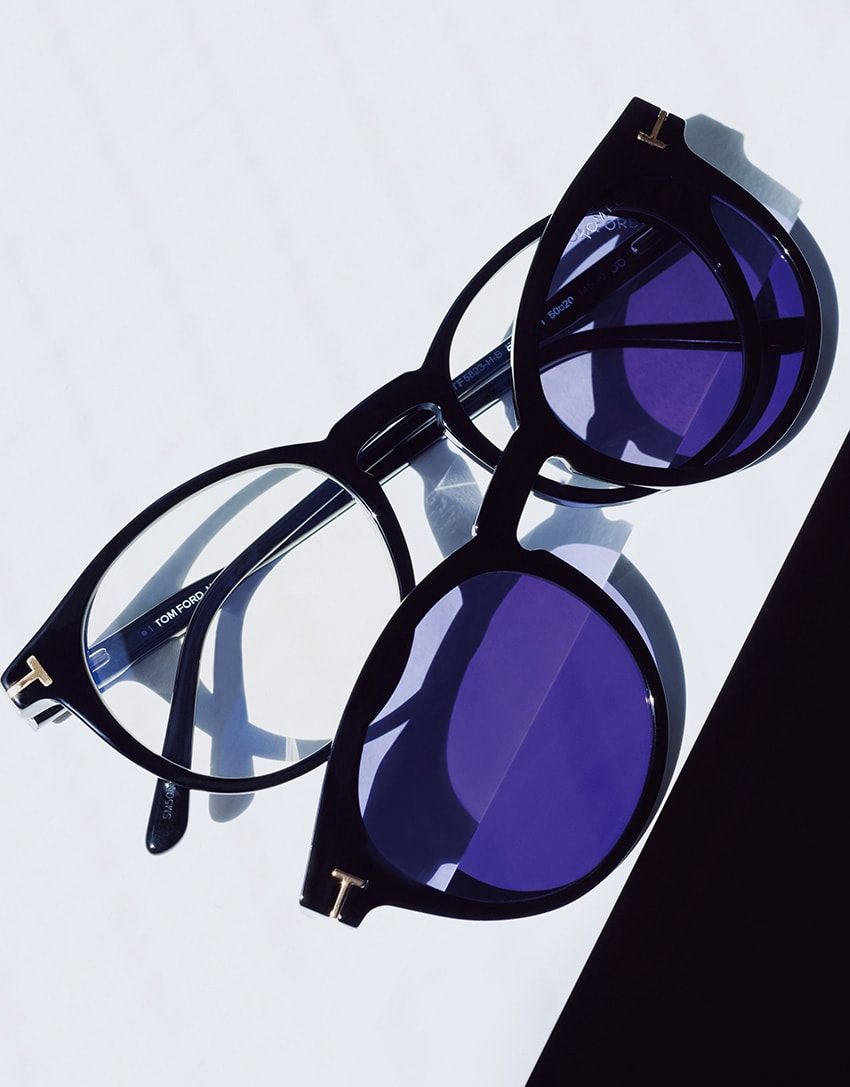 「トム フォード アイウエア」の新作はセンス、使い勝手、ともに完璧。一本ですべて事足りる - 2枚目の画像