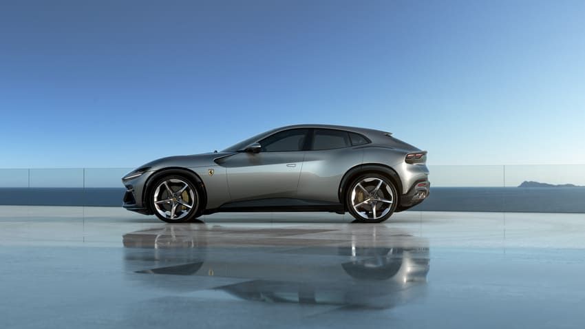 フェラーリ初の4ドア4シーター「PUROSANGUE」デビュー。値段やエンジンなどスペックを簡単解説 - 3枚目の画像