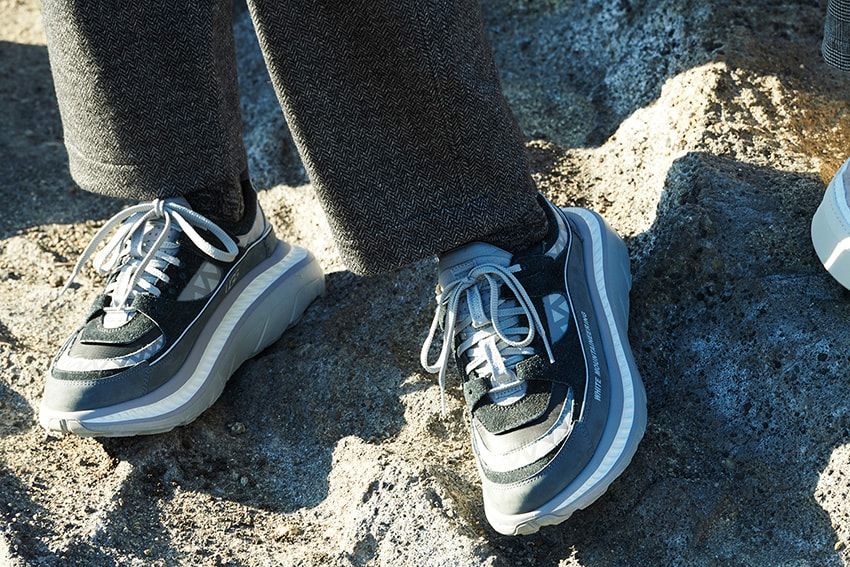 「UGG×ホワイトマウンテニアリング」第6弾は、ハイスペックスニーカーとブーツが登場 - 14枚目の画像