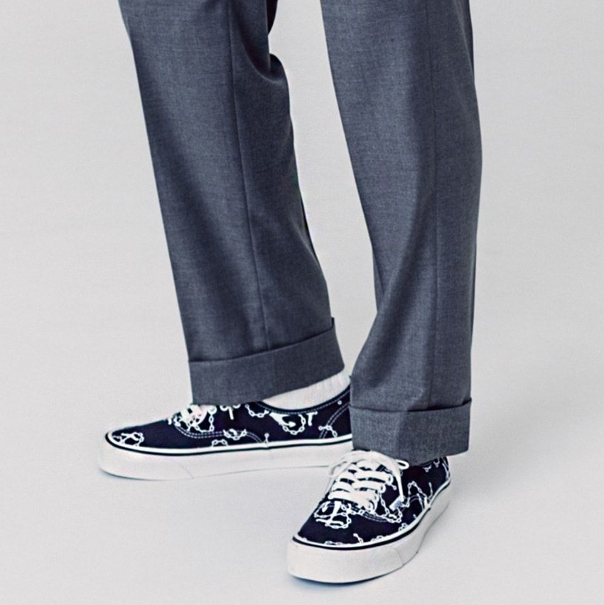 秋のスウェットコーデを大人っぽく、いい感じに見せるためのさりげないテクニック集 - 2枚目の画像