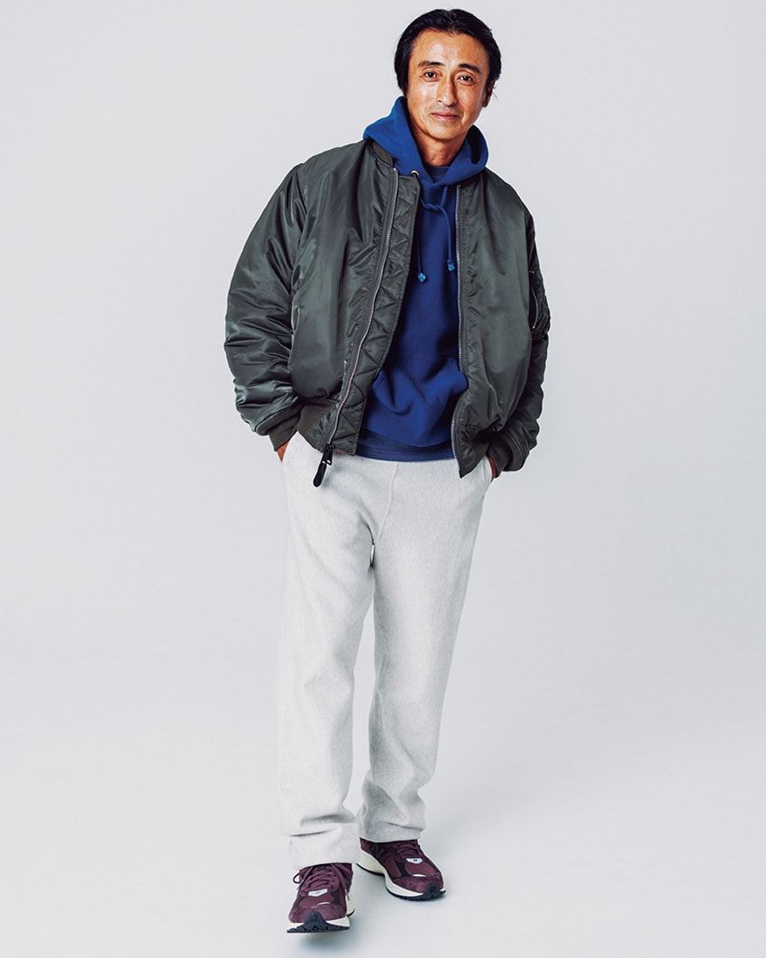 「MA-1」の2022年的コーディネイト！ 武骨さを引き立てず、ワンマイル的な気楽さで着こなそう - 1枚目の画像