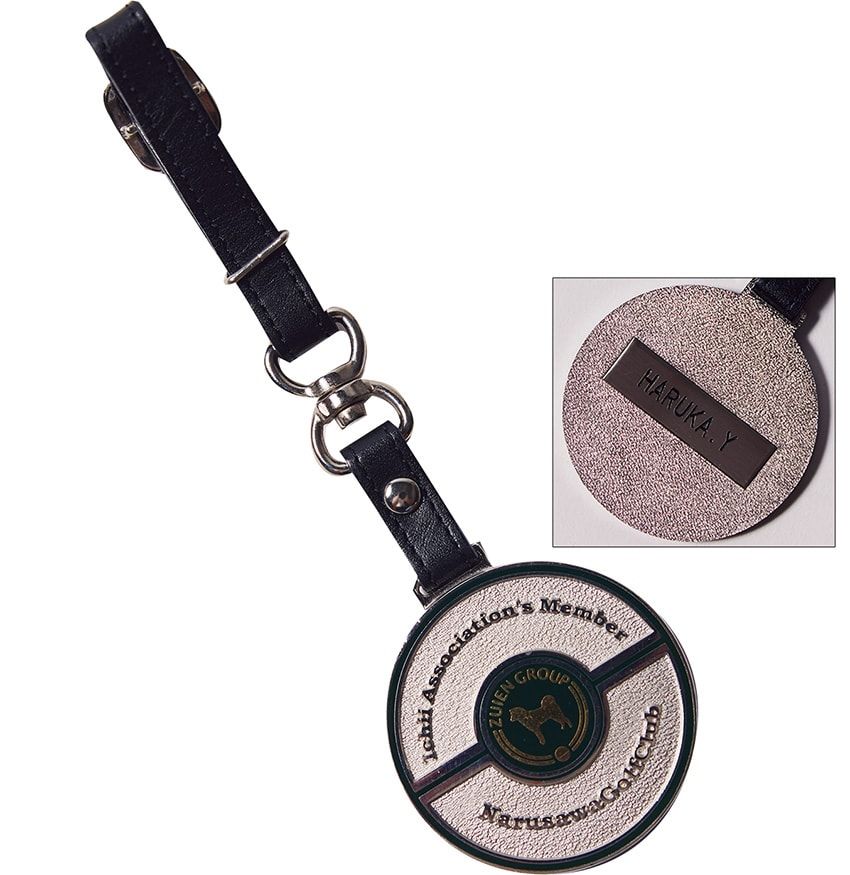 ゴルフ歴4年・奥山春花さんの私物ゴルフアイテム「落ち着いたデザインのものが好み」 - 2枚目の画像