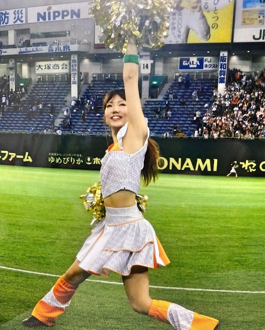 元チアリーダーの看板娘が、スワローズ村上宗隆選手の偉業達成に涙していた - 11枚目の画像