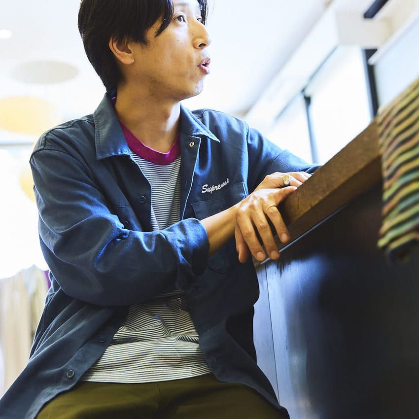 大人の「Supreme」スタイルは“あえてストリート寄りにしない”のが正解。オススメアイテムはボーダーT - 5枚目の画像