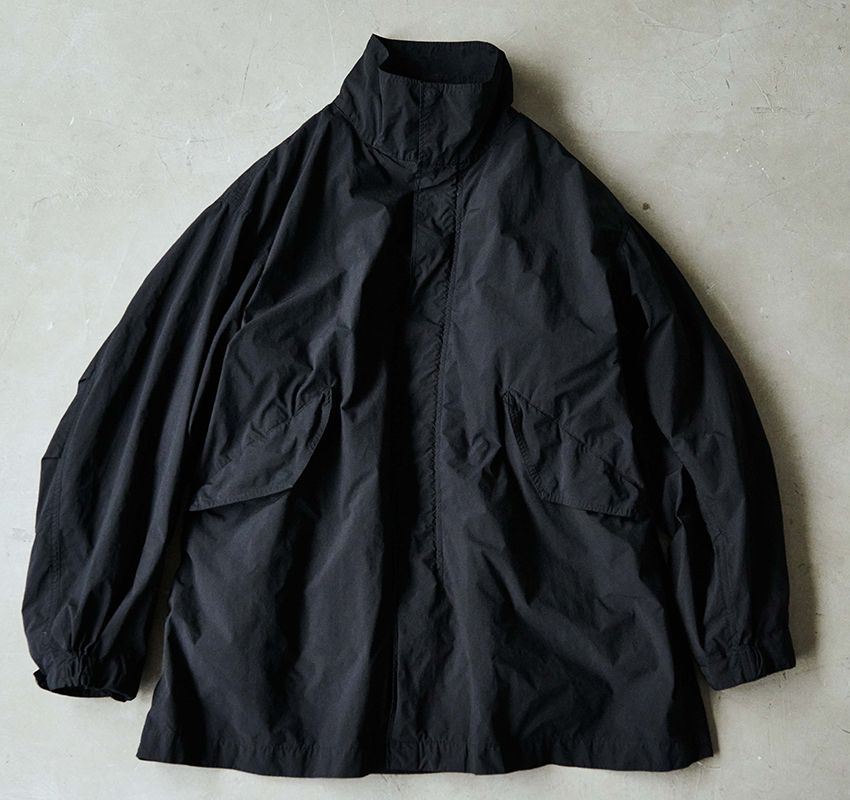 「エイトン」の売上6%を占めた怪物アウターにブラックが登場。魅力を徹底的に深掘り！ - 6枚目の画像