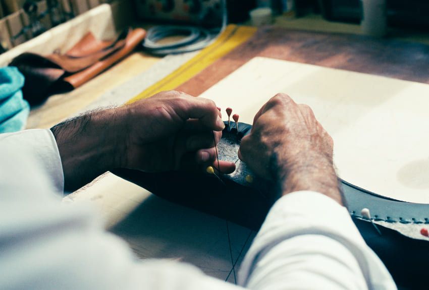 エルメス「ヒューマン・オデッセイ」のスペシャルエピソード公開。陶芸の名門「樂家」の16代目がエルメスの工房を訪れた - 3枚目の画像