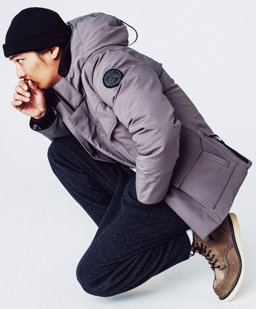 カナダグースを“街っぽく”着る。深みのあるグレーで都会的なダウンジャケットを - 4枚目の画像