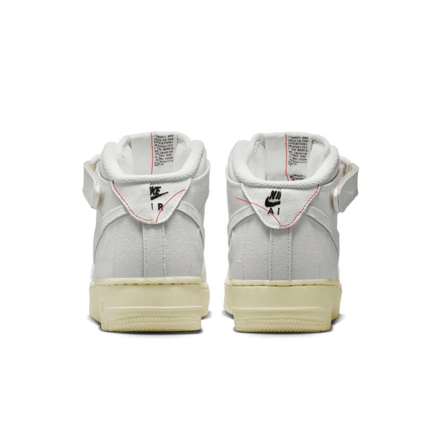 ひと皮剥ける「エア フォース 1」、2層構造になった下には名門カラーが。靴紐がもらえるイベントも！ - 14枚目の画像