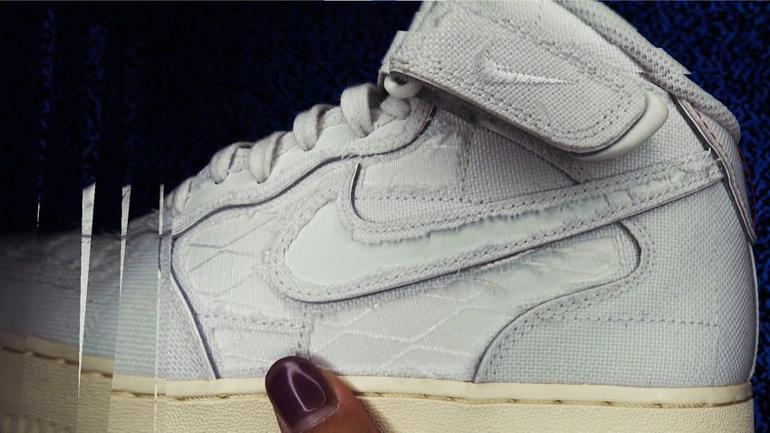 ひと皮剥ける「エア フォース 1」、2層構造になった下には名門カラーが。靴紐がもらえるイベントも！ - 32枚目の画像