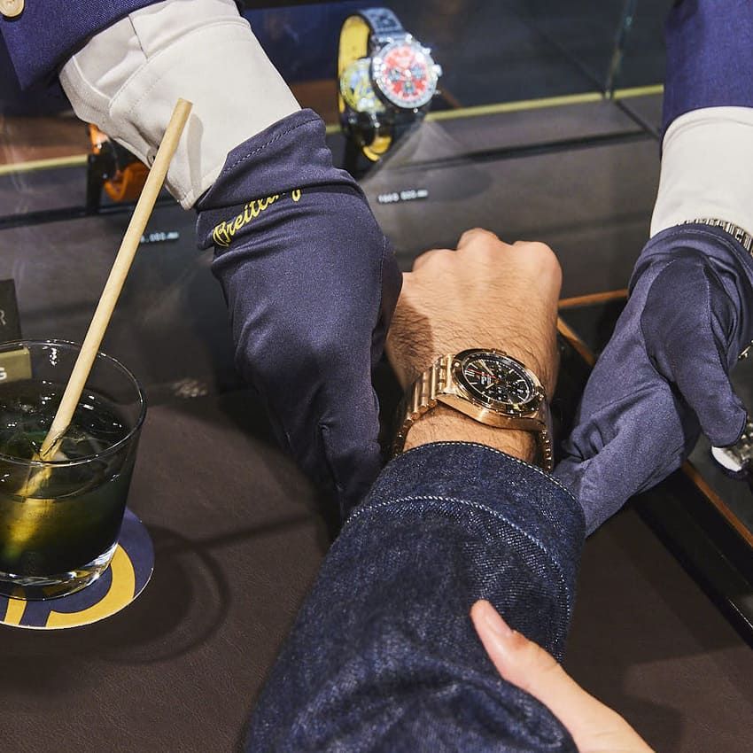 土佐兄弟・卓也、人生初の高級時計を購入へ！ ブライトリングで惚れたのは…… - 3枚目の画像